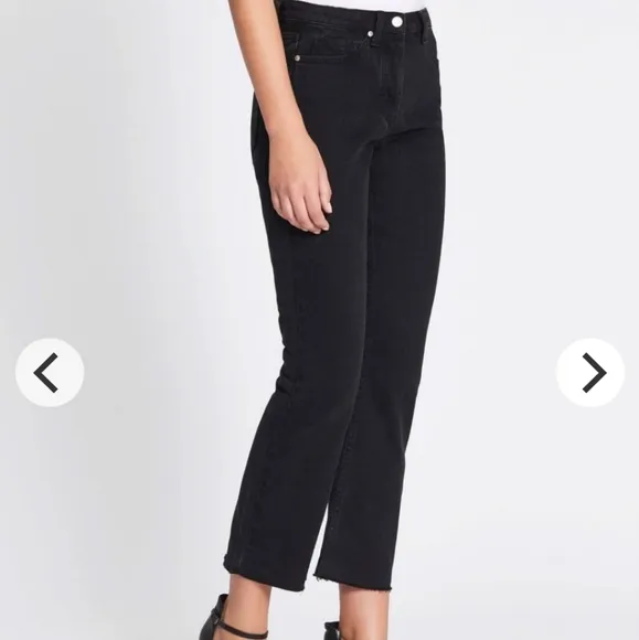 Camilla and Marc Vintage Neve Jean Black Crop