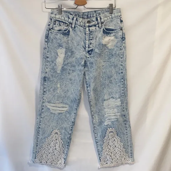 CARMAR Cavin Crochet Insert Jean Sz 25
          
      NWT
