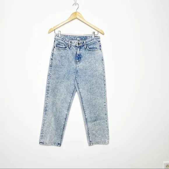 CARMAR High Rise Light Wash Tapered Mom Jean
