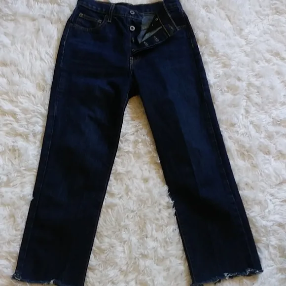CARMAR HIGH WAIST BUTTON FLY STRAIGHT LEG CAPRI RAW HEM 100% COTTON JEAN SIZE 24