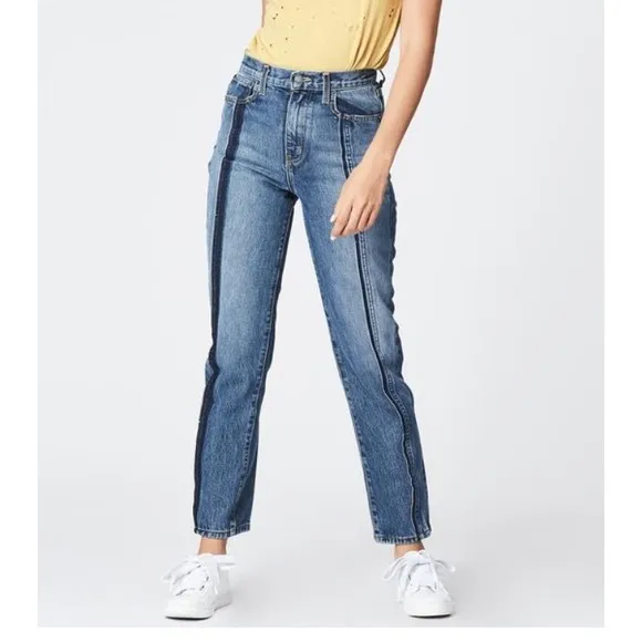 Carmar Ursula Straight Non Stretch Jeans
          
      NWT