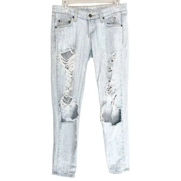 Carmar Light Wash Distressed Straight Leg Jeans Size 25