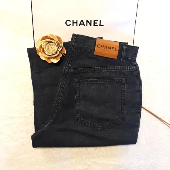 💥"CHANEL" Ankle/Cropped Jeans with CHANEL Bag. Womens Size: 7/8-40