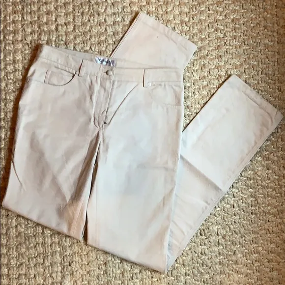 CHANEL Quilted Cream Straight Cut Jeans/Pants