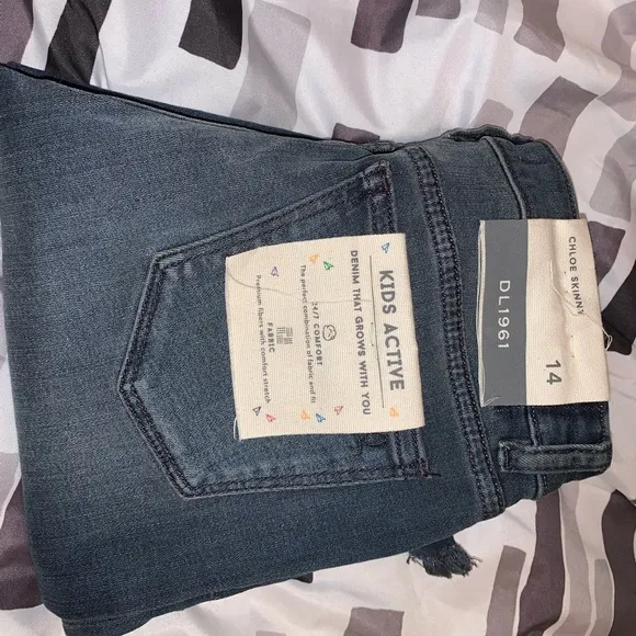 Chloe skinny size 14
          
      NWT
