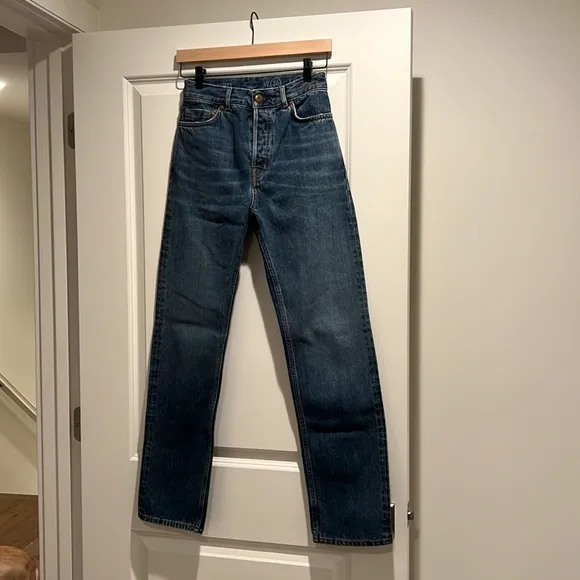 Cute Chloe jeans never worn size 26