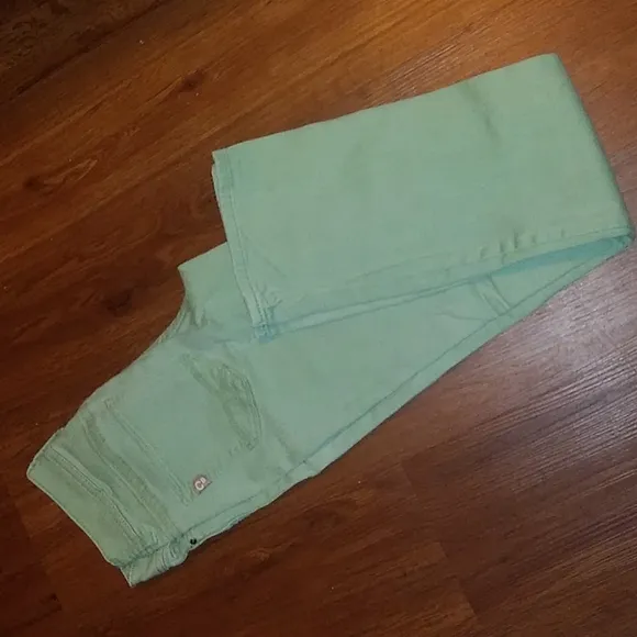 Clearance;) 3 for$10 Jeans