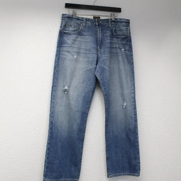 NWT! CIVILIANAIRE DADDY CROP LIGHT BLUE DISTRESSED JEANS
          
      NWT