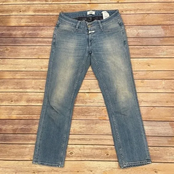 Closed Starlet Cropped Straight Jeans Light Wash