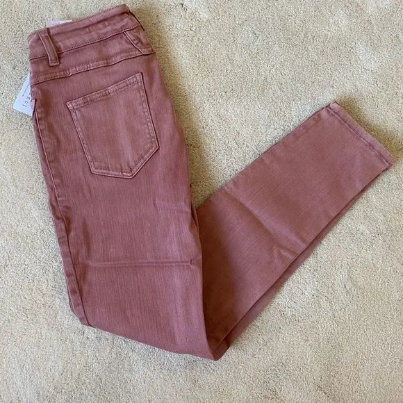 NET closed pedal-x skinny jeans in burnt blush
          
      Boutique