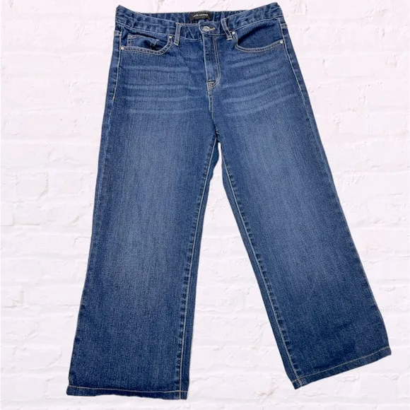 Club Monaco straight leg capri Jeans sz 28