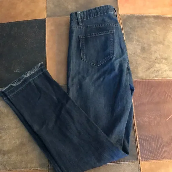 Club Monaco Ella Slim Straight Jean