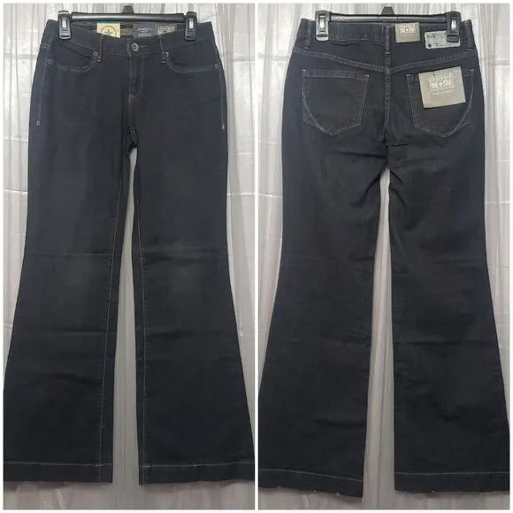 Converse One Star Sz 2 NWT Wide Leg Jeans
          
      NWT
