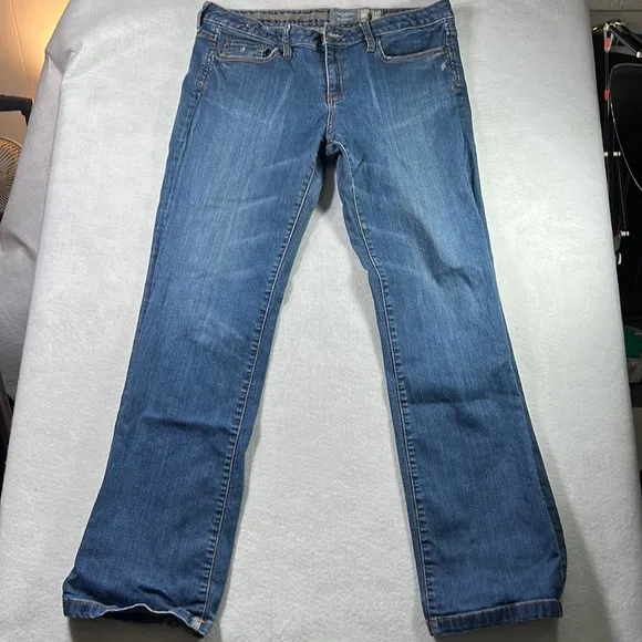 Womens size 14 Converse All Star jeans 808