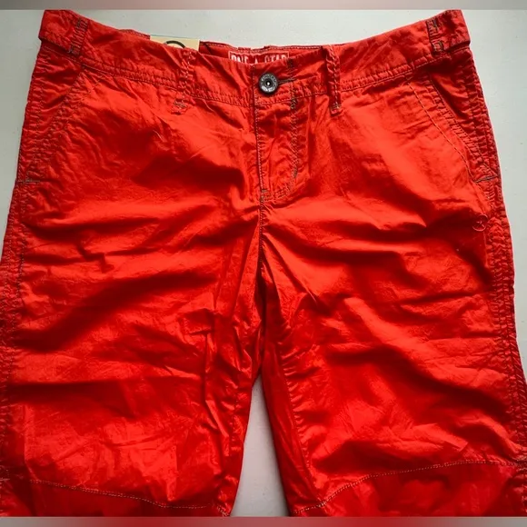 🩳CONVERSE Orange🍊 Long Shorts NWT
          
      NWT