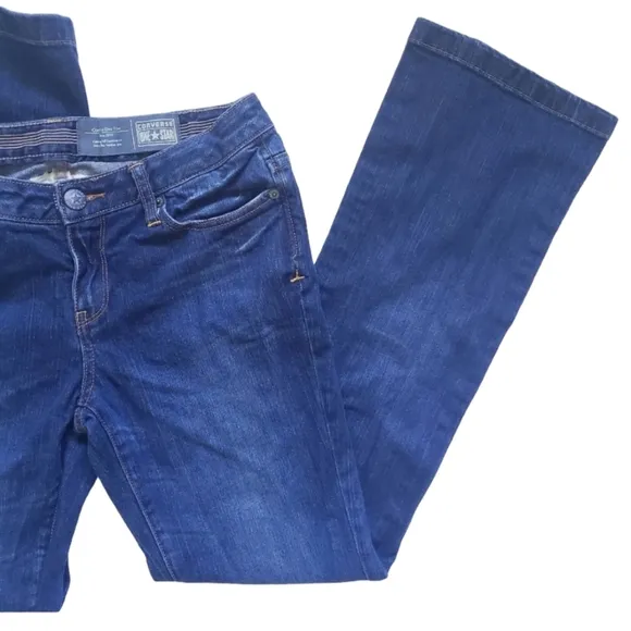 CONVERSE ☆ JEANS Size 8