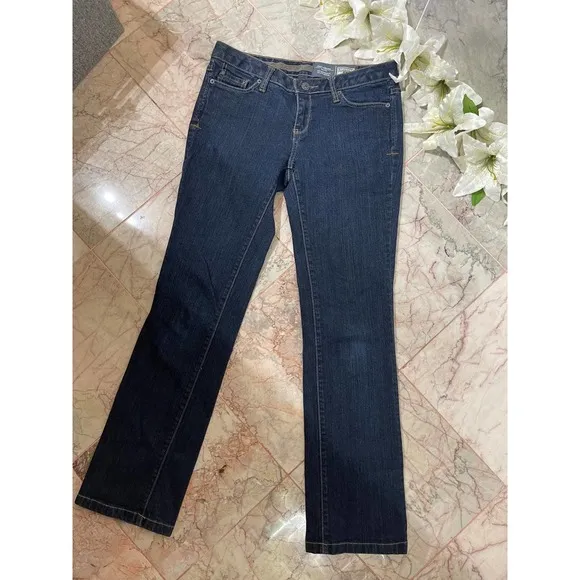 Converse Jeans size 6 NWOT