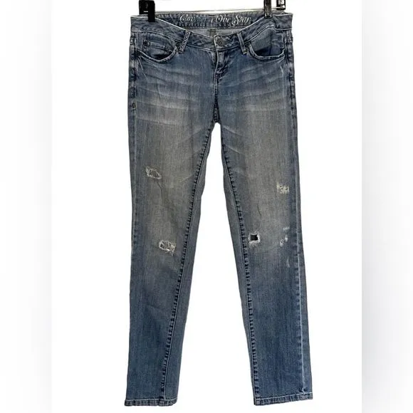 CONVERSE ONE STAR DENIM DISTRESSED RIPPED SKINNY JEANS SIZE 6