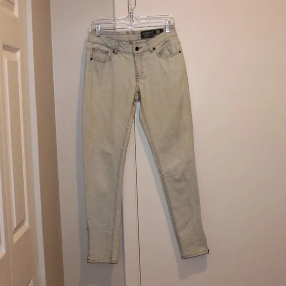 Womens Converse Jeans Size 27