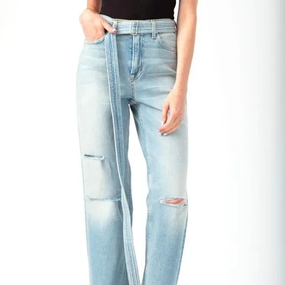 COTTON CITIZEN Boyfriend Jeans in Sunset
          
      Boutique