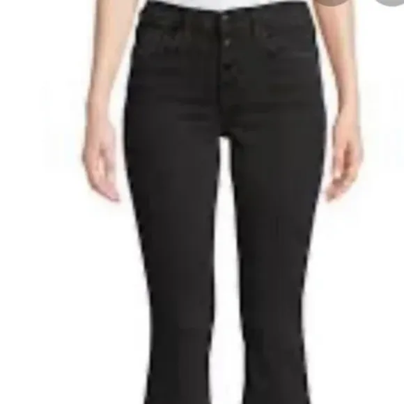 NWT COTTON CITIZEN BLACK FLY FLARE STRETCH CROP JEANS!
          
      NWT