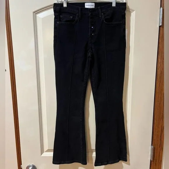 NWT COTTON CITIZEN Fly Flare Stretch Crop Jeans Black Women’s Size 26
          
      NWT