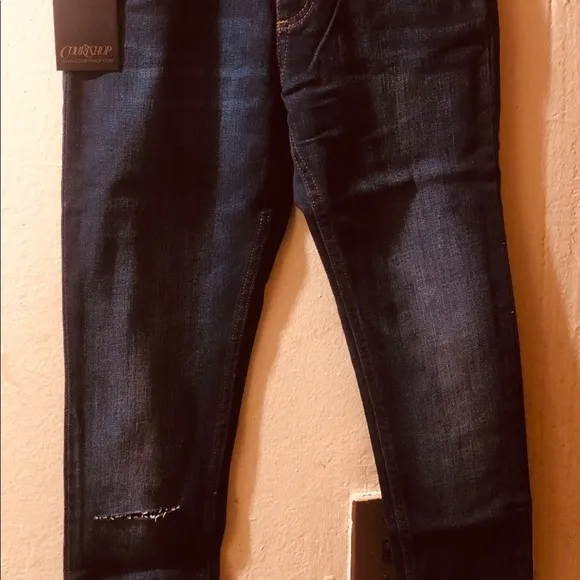 Courtshop
          
      NWT