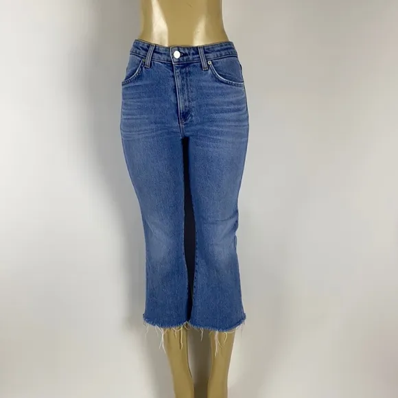 CQY women’s crop ankle frayed hi-rise size 26