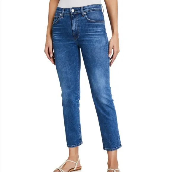 ⭐️CQY Crop Jeans size 26⭐️