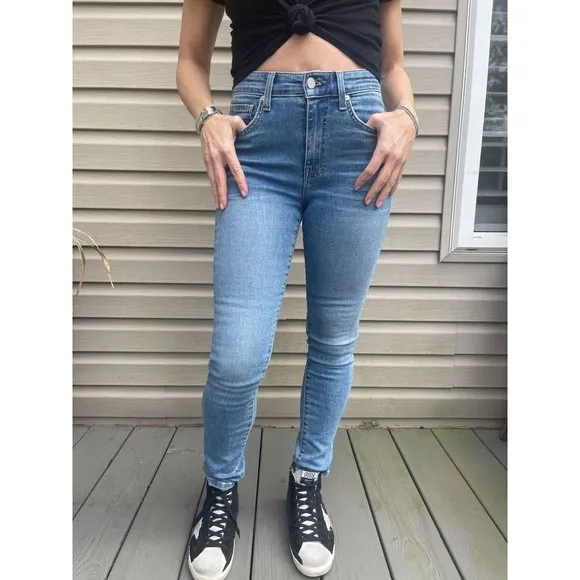 CQY Denim Palme Lure High Rise Skinny Jean - Size 25