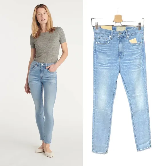 CQY Palme Luminous Light Wash High-Rise Skinny Jeans Size 28
          
      NWT