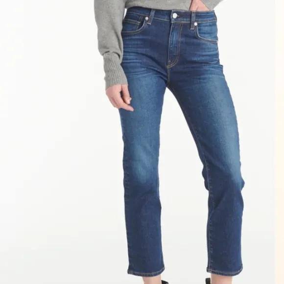 CQY Friend Jeans in Cherish Size 26 - Barely worn