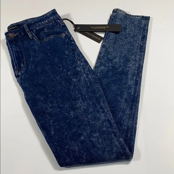 Cult of Individuality SZ 27 Gypsy Highrise Jeans
          
      NWT