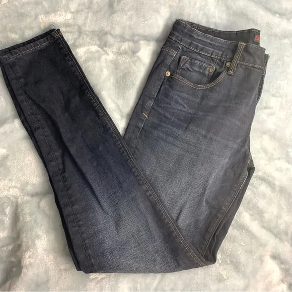 Cult of Individuality Zen Slim Curvy Jeans size 28