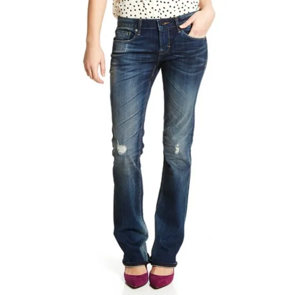 Cult of Individuality Vixen Curvy Bootcut Jeans Size 24
          
      NWT