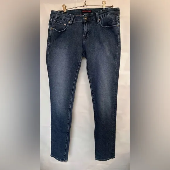 CULT OF INDIVIDUALITY • Size 29 Teaser Skinny Jeans