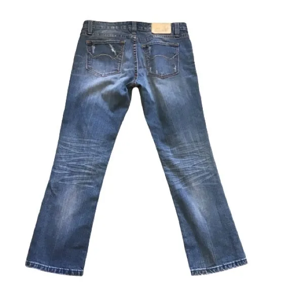 Cult of individuality distressed denim capris