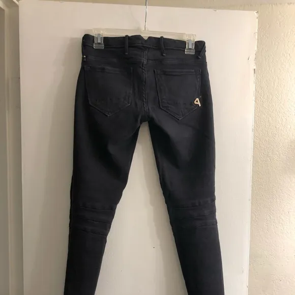 Jeans Cycle
