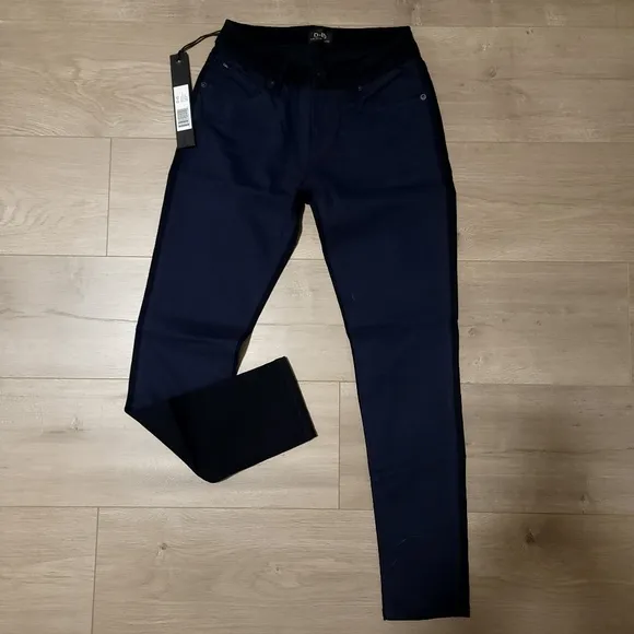 NWT) D-ID Skinny Navy/Black Denim Jean Color block Size 25
          
      NWT