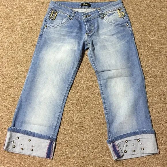 D&G Jean Capri