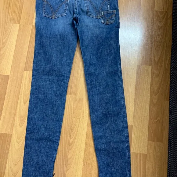 D&G jean.