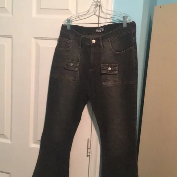 D & G Basic woman’s jeans W 30 Firm Price!
