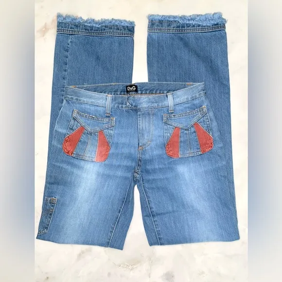 D&G JEANS
VINTAGE LOW RISE  
DOLCE & GABBANA
US 27 / 41 IT - FLARED FRINGE