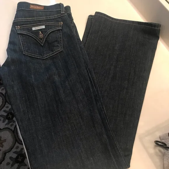 David Kahn boot cut dark jeans. Size 27.