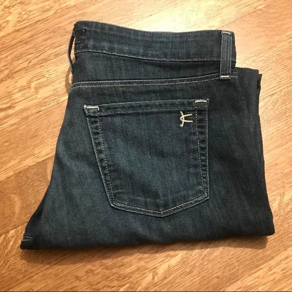 David Kahn medium wash skinny jeans