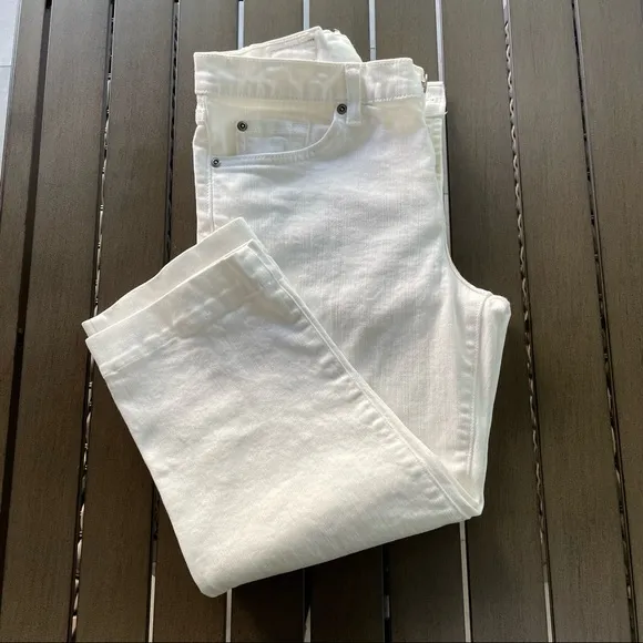 DAVID KAHN WOMENS WHITE DENIM CAPRIS!!