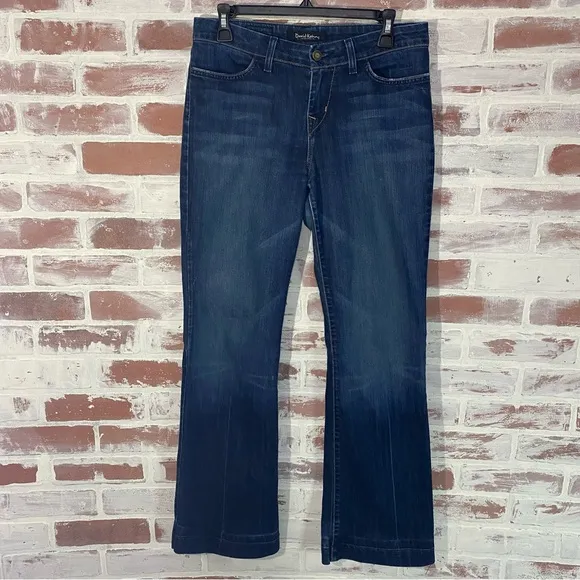 David Kahn Dark Wash mid rise Boot Flare jeans size 28