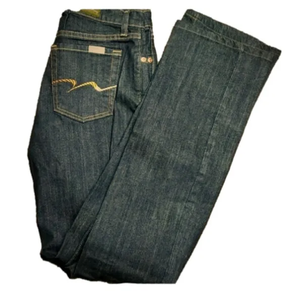 DAVID Kahn Size 4 Boot Cut Like New Jeans USA