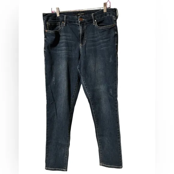 Dear John Jeans Slightly Distressed Sz 32