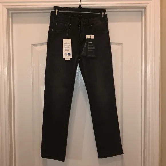 New Denim of Virtue LA, black cropped denim
          
      NWT